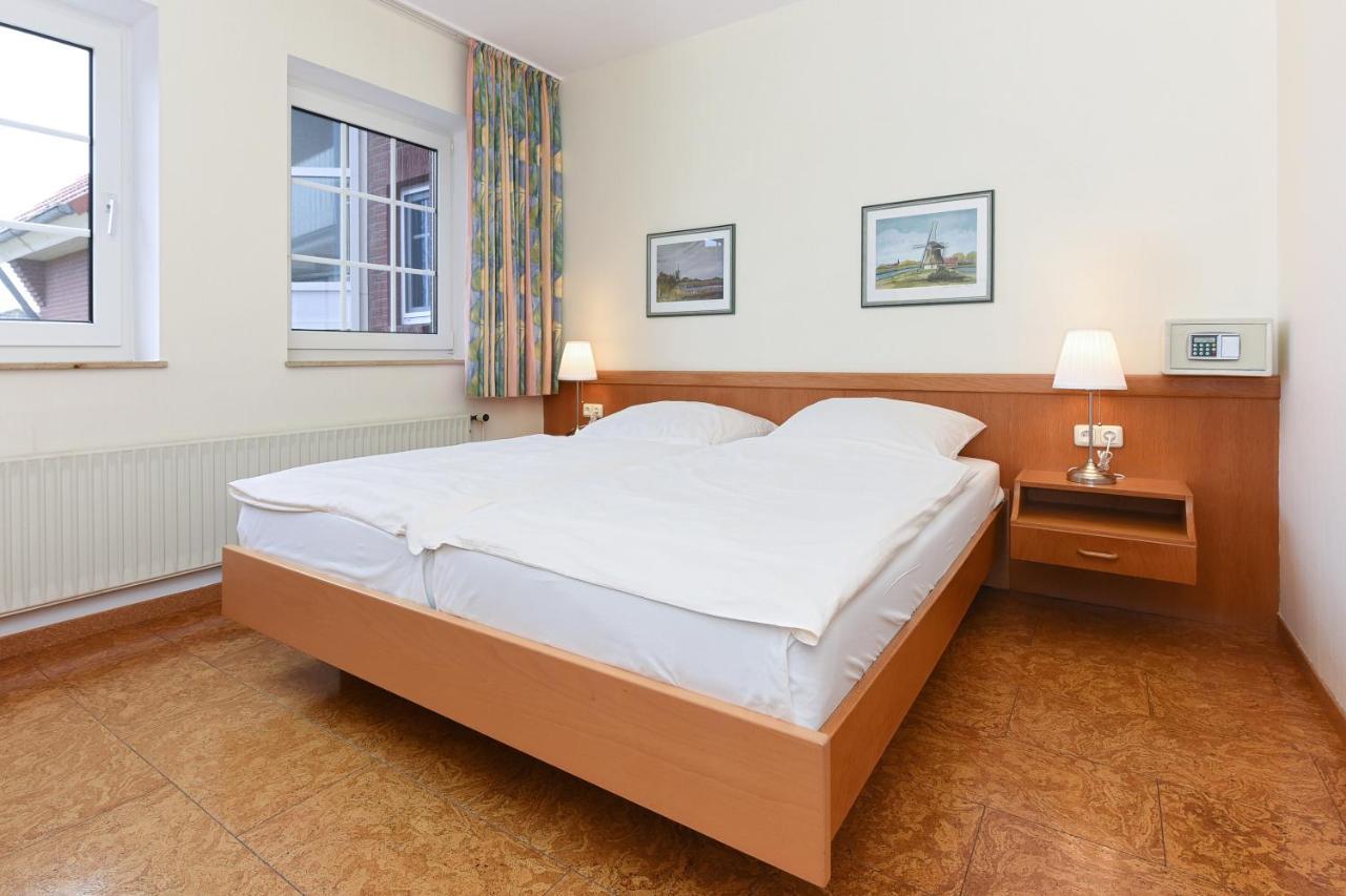 Hotel-Pension Stoertebeker Bensersiel Bagian luar foto